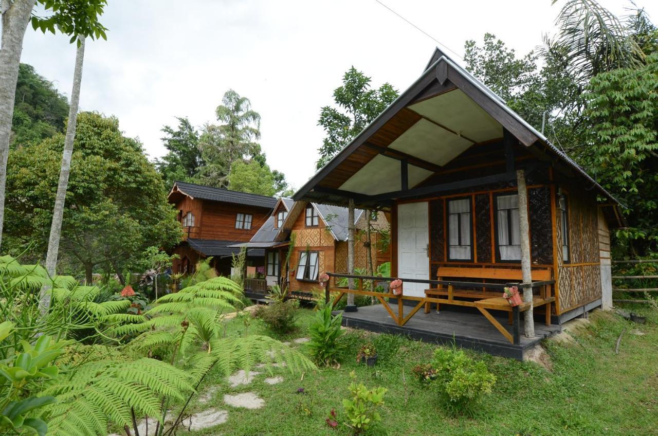 Canyon Jungle Stay Bukittinggi Kültér fotó