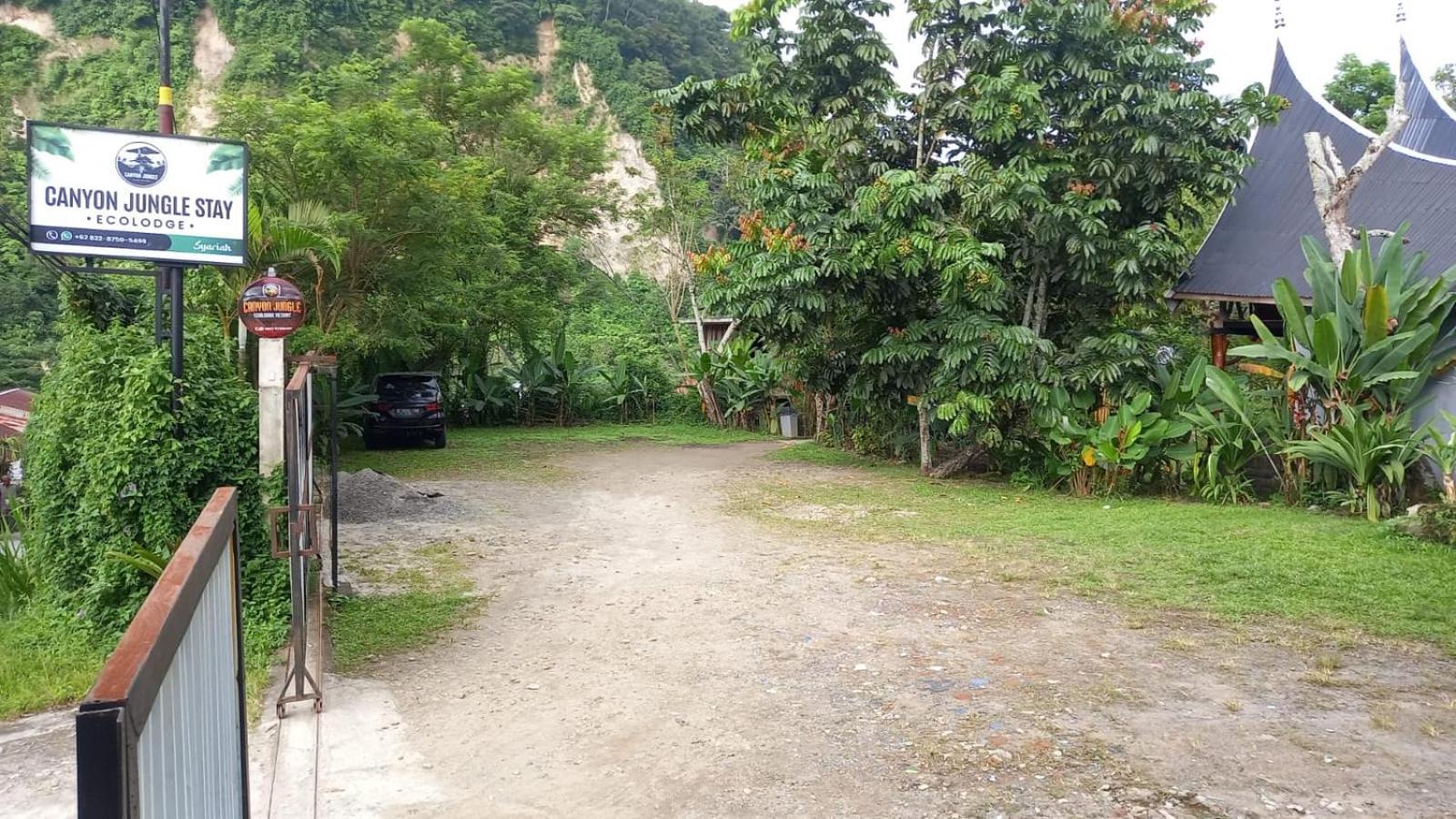 Canyon Jungle Stay Bukittinggi Kültér fotó